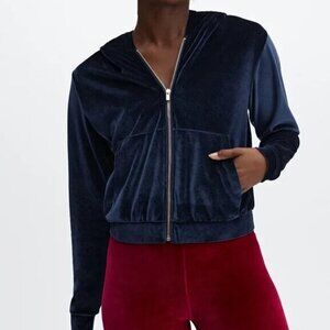 ✨2/$20 Fabletics Donna Velour Full Zip Up Hoodie Navy Blue Gold Medium H13380